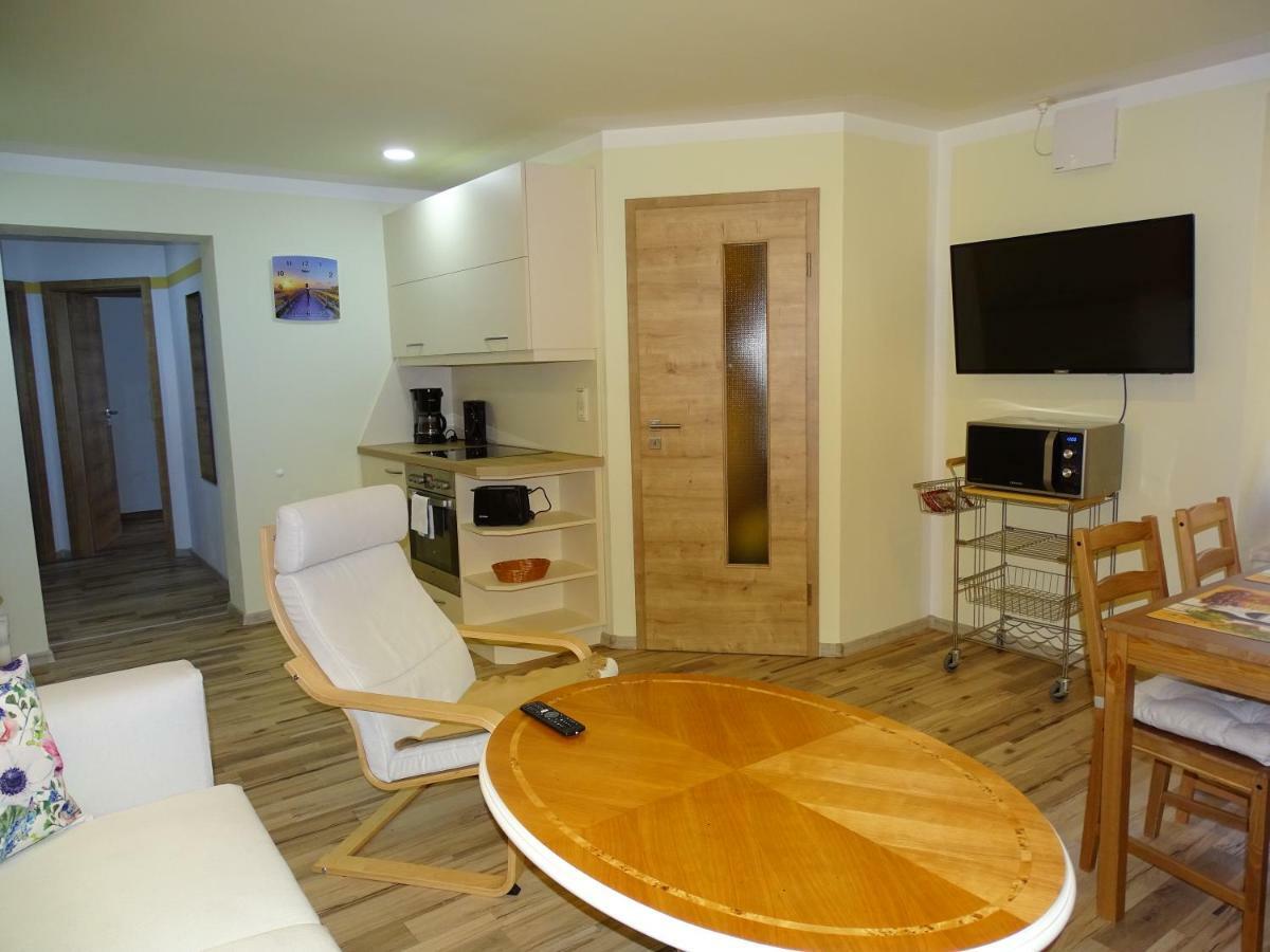 Ferienwohnung Altstadt Lobau Bagian luar foto